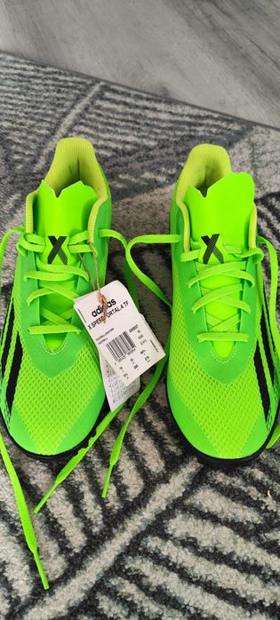 Vând ghete fotbal sintetic Adidas X Speedportal