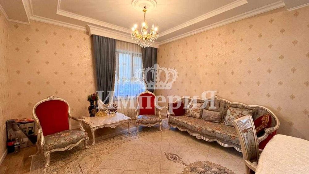 Срочно продатся ДОМ в центре. СУЛТАН Империя.