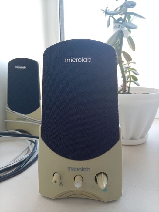 Продам колонки Microlab