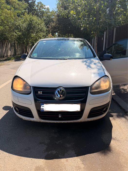 Golf 5 1.9 TDI 2009 | DPF | Trapa | Ambiental | Stelute in plafon | Navigatie | Sistem audio
