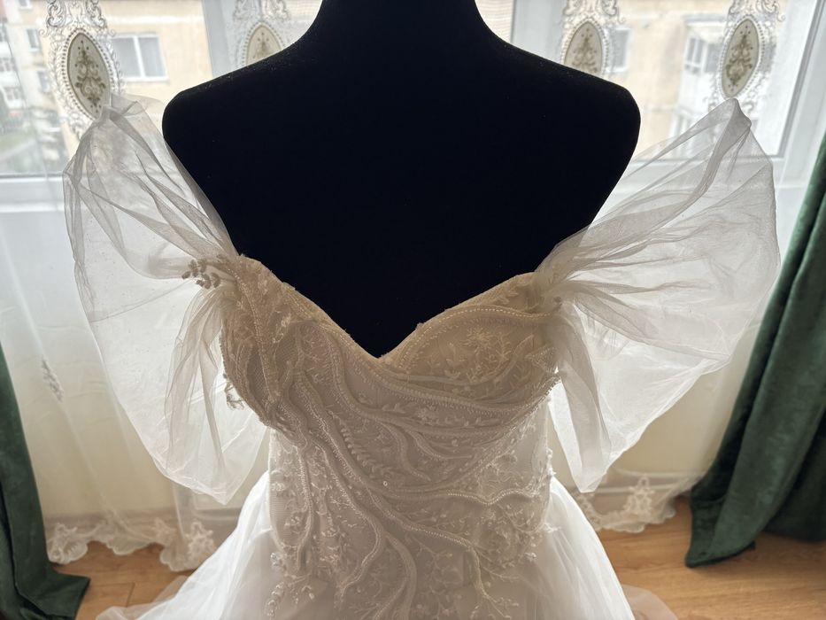 Rochie de mireasa , noua !