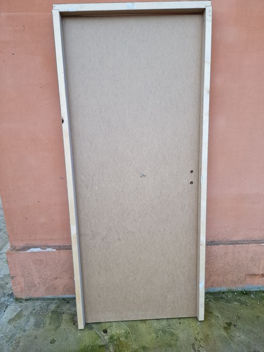 Интериорна врата