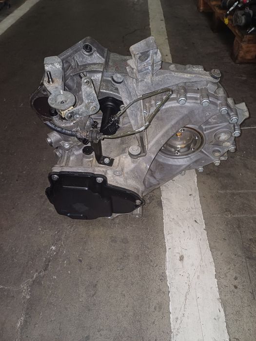 cutie viteze vw t5 motor 1.9 , 5 trepte an 2008