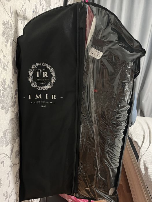 Продам костюм свадебный 48р