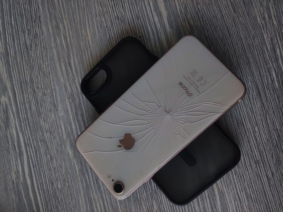 Продам айфон 8 или обмен