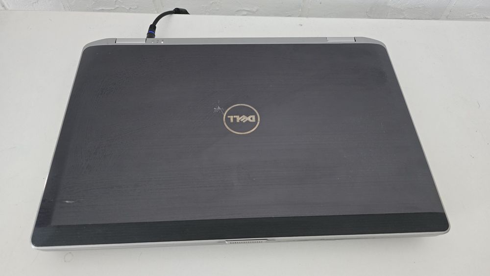 Ноутбук Dell Latitude
