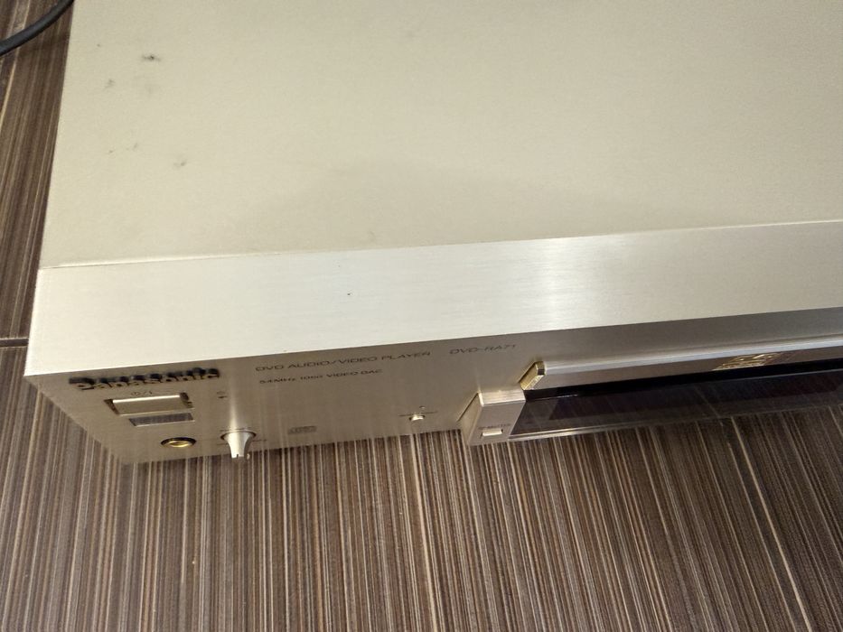 Panasonic DVD-RA71