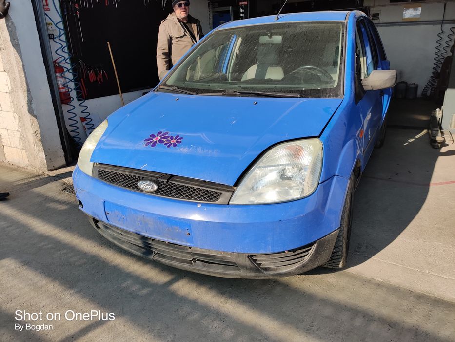 Vindem piese rezultate din dezmembrarea unui Ford Fiesta