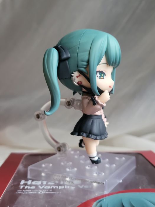 Nendoroid Vampire Miku аниме фигурка