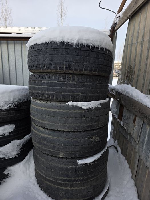 Продам шины срочно