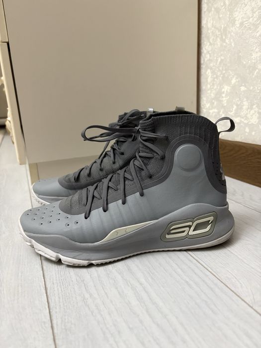 Under Armour Curry 4