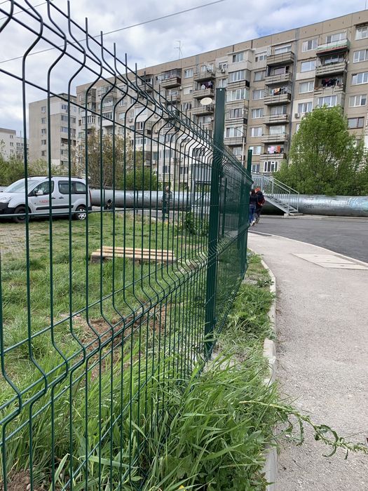 Монтаж на Огради Врати ,Надвеси,Парапети и Д-р изделия от метал