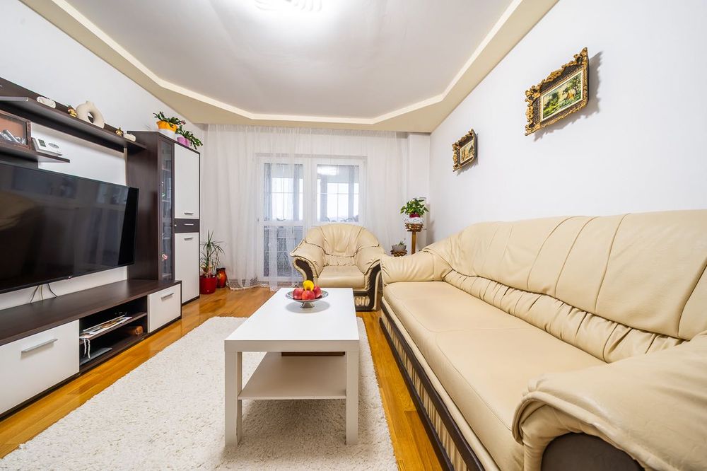 Apartament 3 camere, renovat, Bulevardul Unirii-Central