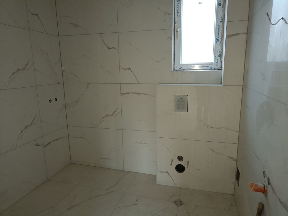 Продава се Къща в с. Средногорово, Област Стара Загора - 250 кв.м за 640 €/кв.м - Снимка #11