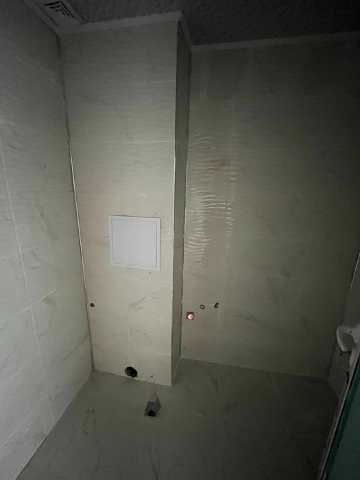 Продава гарсониера в ж.к. Изток блок 30