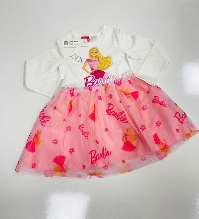 2 рокли , на Zara Barbie и на еднорог