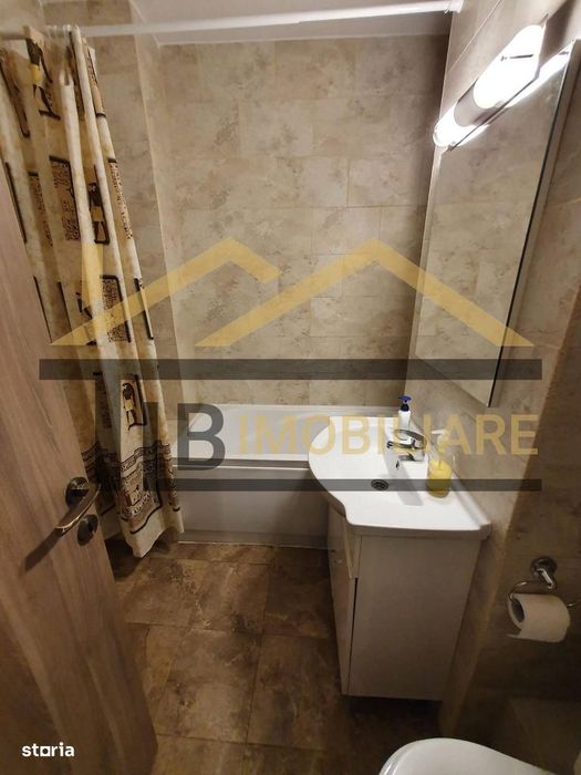 Apartament de 3 camere, 75mp, decomandat, Zona Fortuna