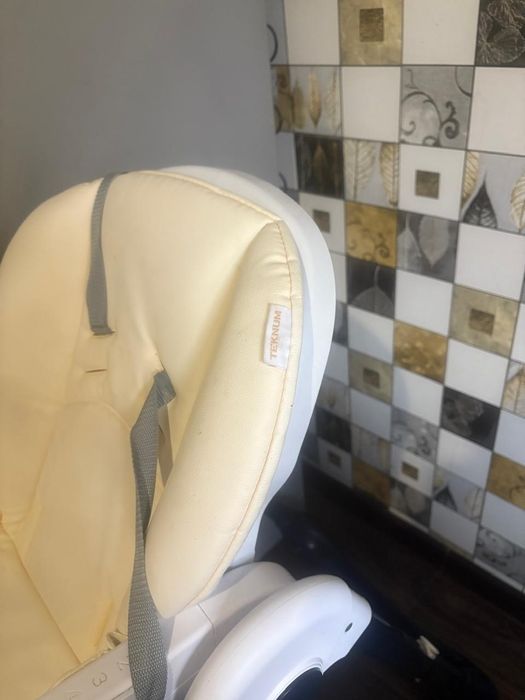 Стул для кормления