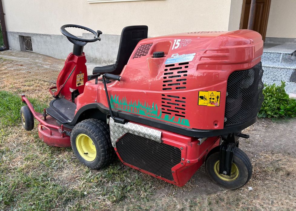 Tractoras de gazon Geanni Ferrari