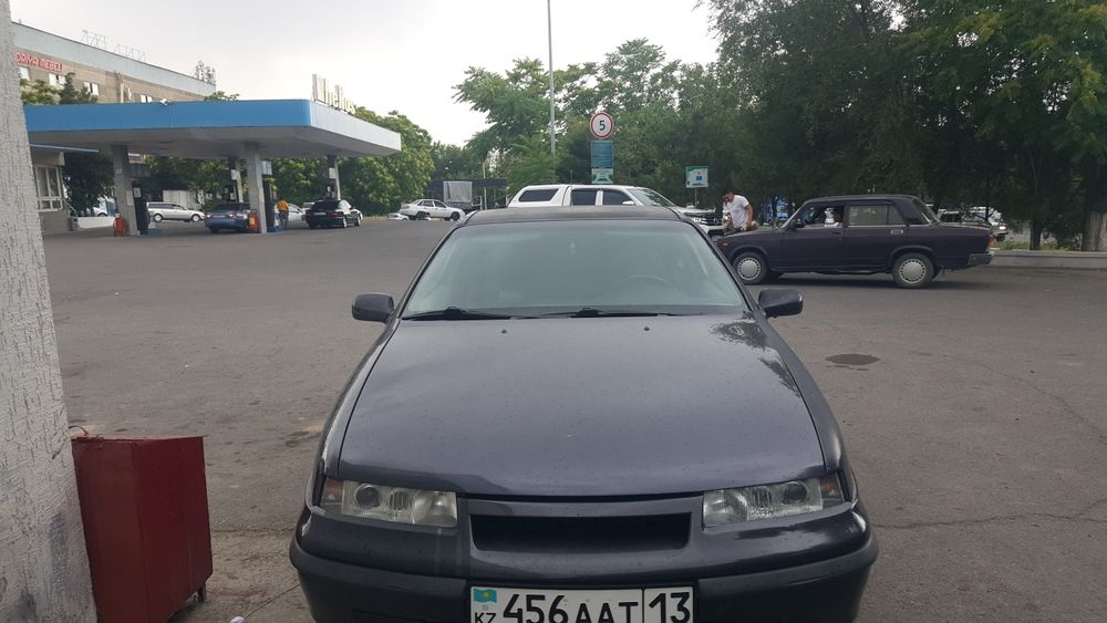 Opel Calibra продам