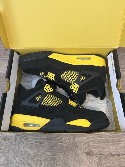 Jordan 4 Yellow Thunder | Marimea 42.5