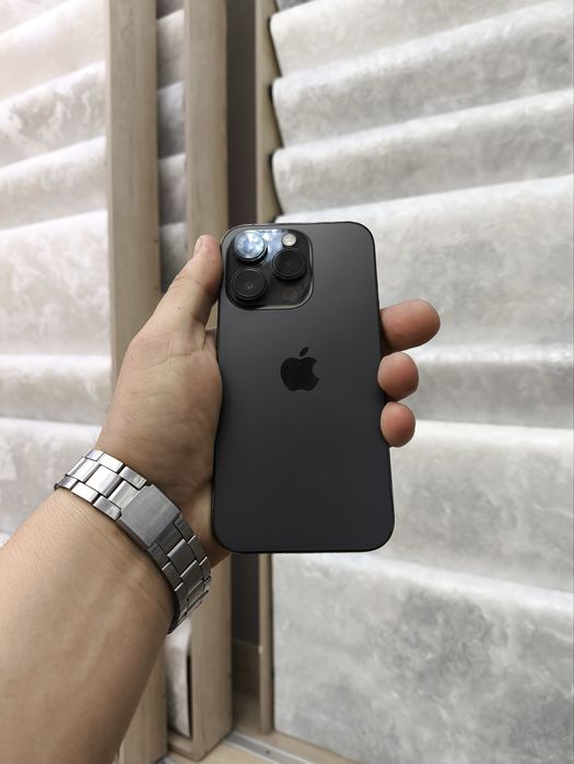 iphone 14 pro srocniy