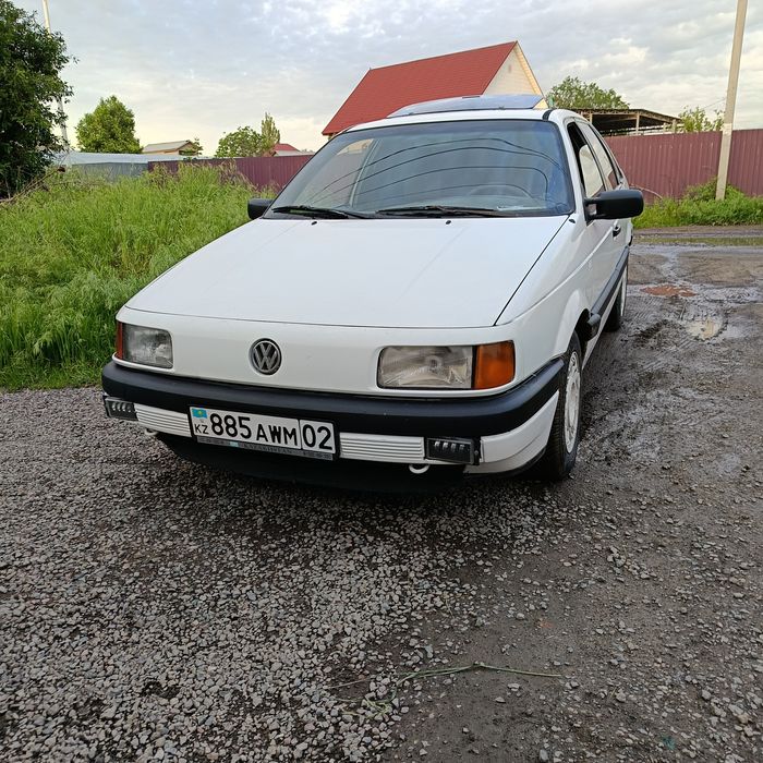 Пассат б 3 седан