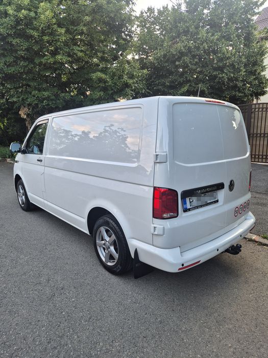 VOLKSWAGEN Transporter 2022 — imagine 3