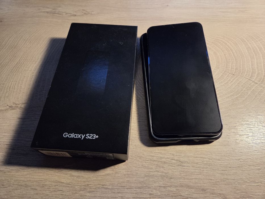 Продам Samsung Galaxy S23+ 512gb