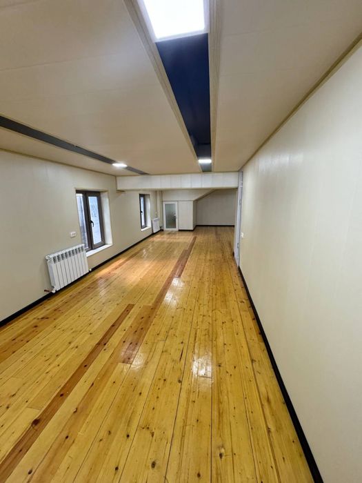Mirzo Ulug‘bek tumanida 132 m² tayyor ofis / podval 2 qavatli