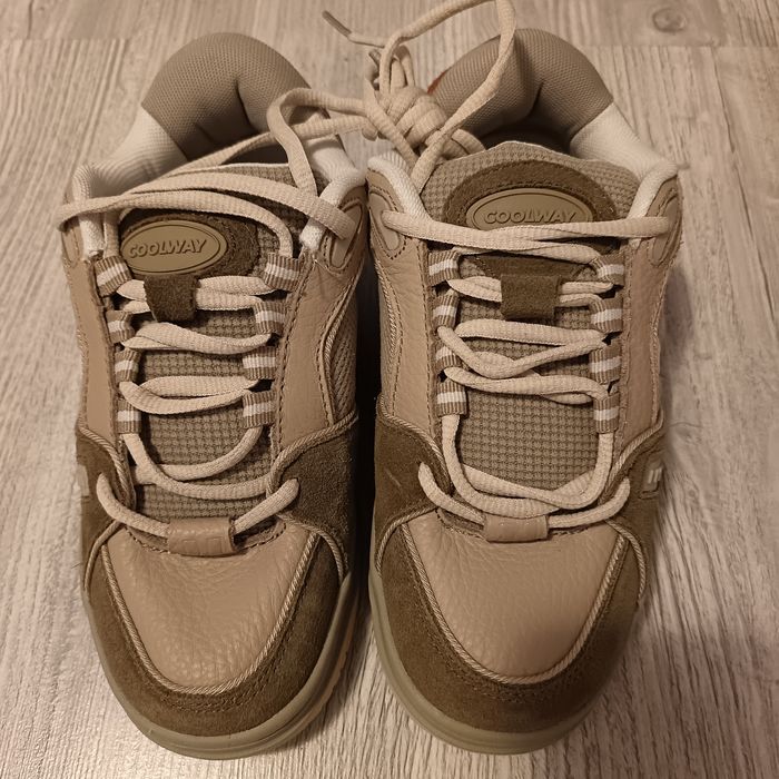 Adidași noi Coolway