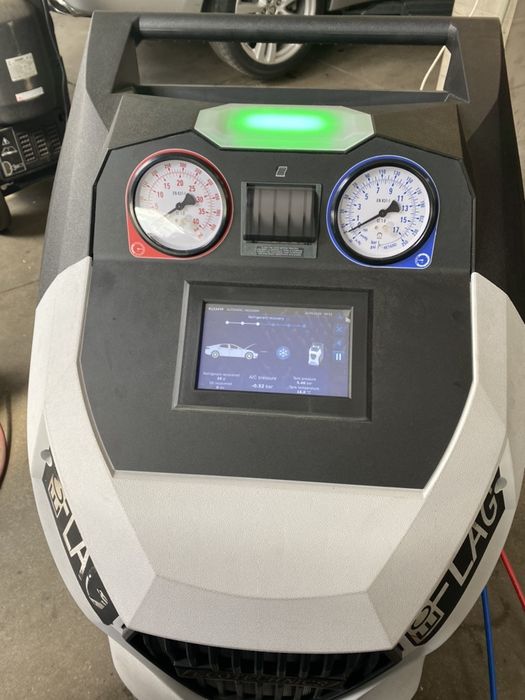 Зареждане на Автоклиматици и ремонт