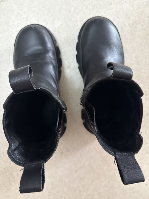 Продам детские сапоги натуральная кожа