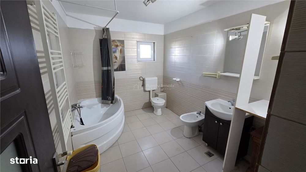 Casa 4 camere Cornetu