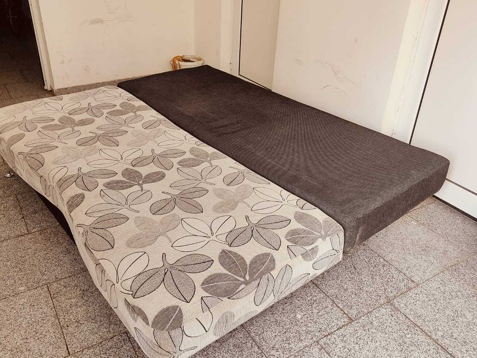 Разтегателен Диван + ракла