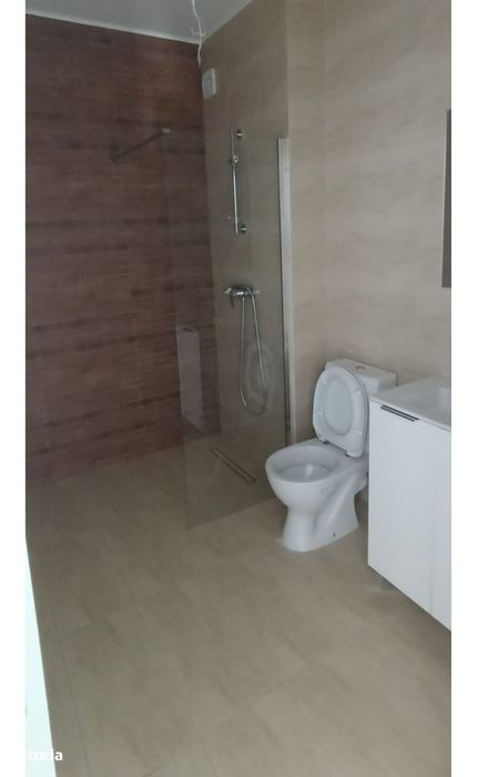 Apartament Cu 4 Camere/ Zona Gageni-Paulesti
