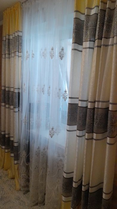 Продам пару штор