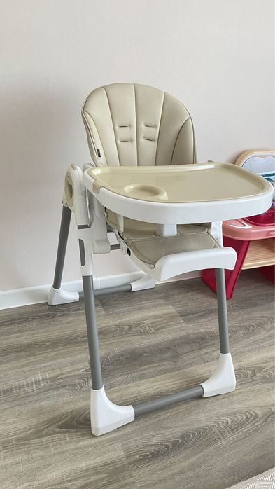 Детский стул для кормления