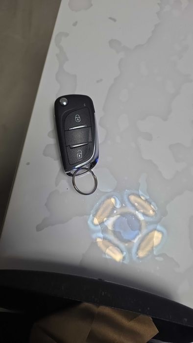 Продавам  Peugeot 207