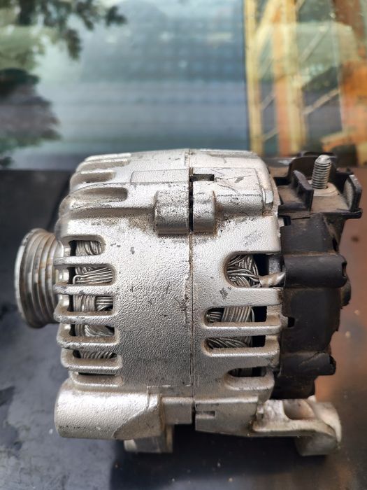 Alternator.e 46..15cp
