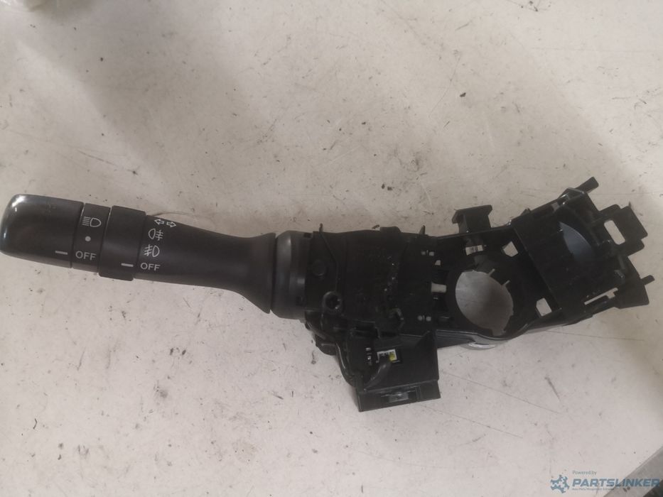 Maneta Semnalizare Toyota Auris (_E15_) [ 2006 - 2012 ] Oem 0229017F24