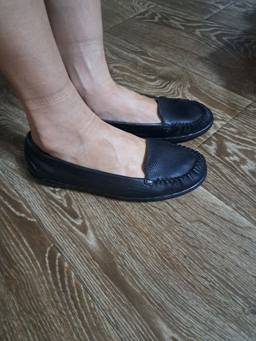 Продам обувь балетки