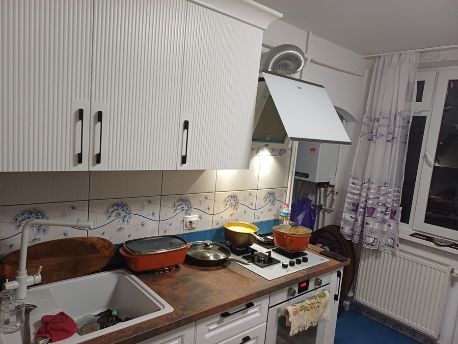 Apartament 4 camere 2 bai