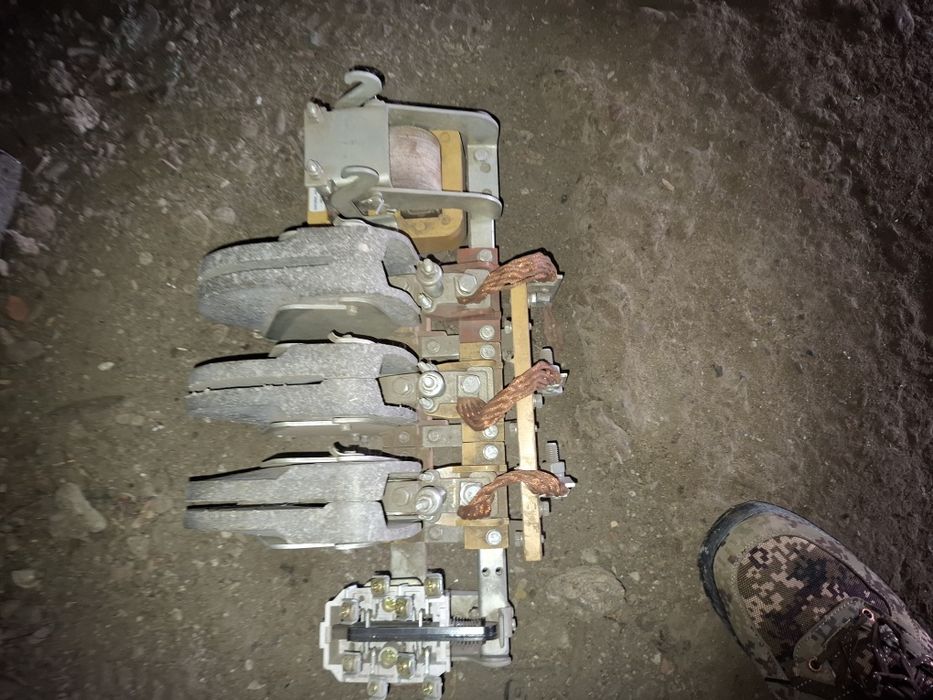 Контактор продаю