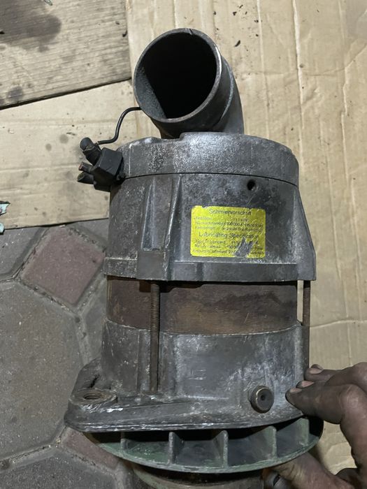 Гениратор меrcedes setra 24v