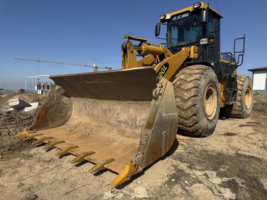 Услуги погрузчика 3 куб 2 куб