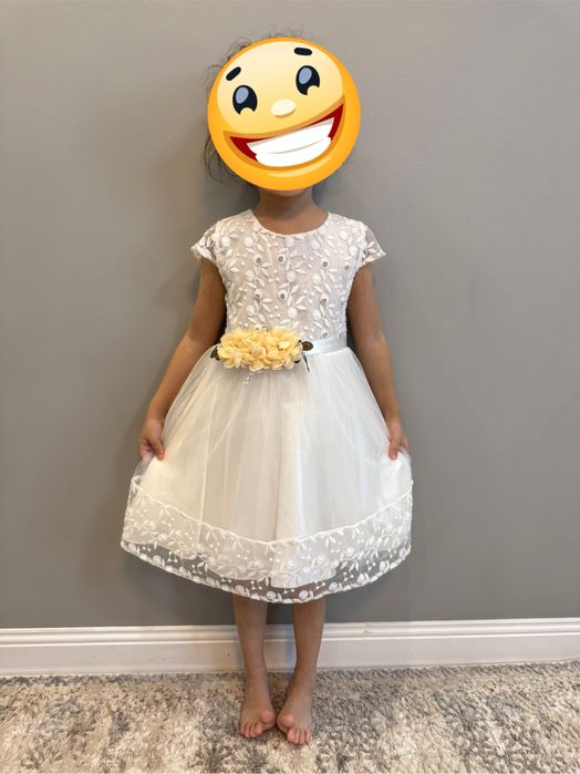 Нарядное платье для девочек