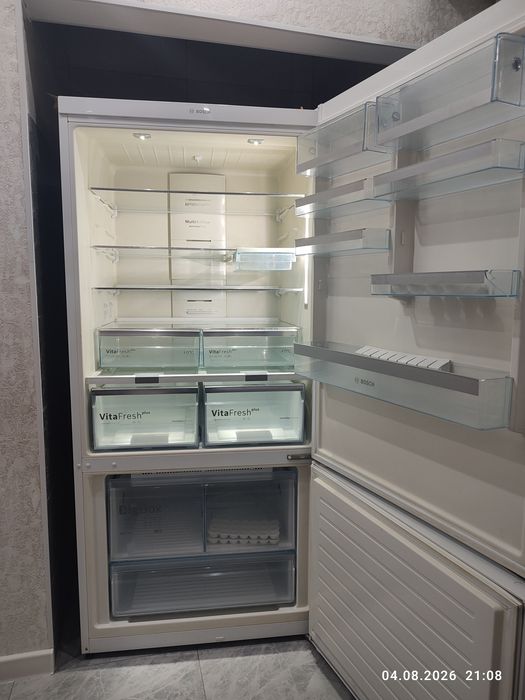 Продам холодильник бош