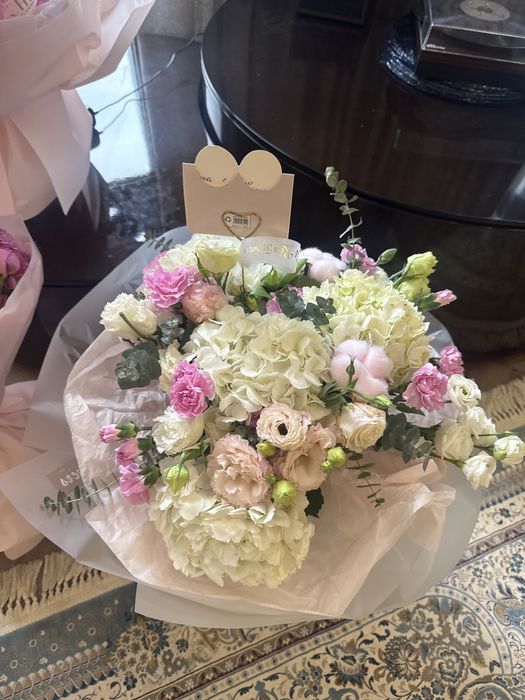 Свежий букет цветов