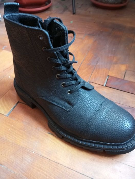 Зимни туристически обувки 43,44